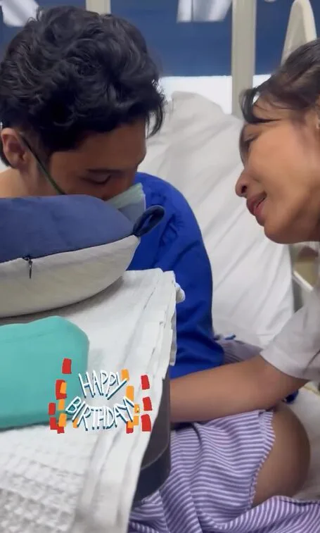 Amyza Aznan Kongsi Anak Hidap Kanser Paru-paru – “Dia Masih Mampu Tersenyum… Tak Pernah Merungut. Suka Makan Disuap”