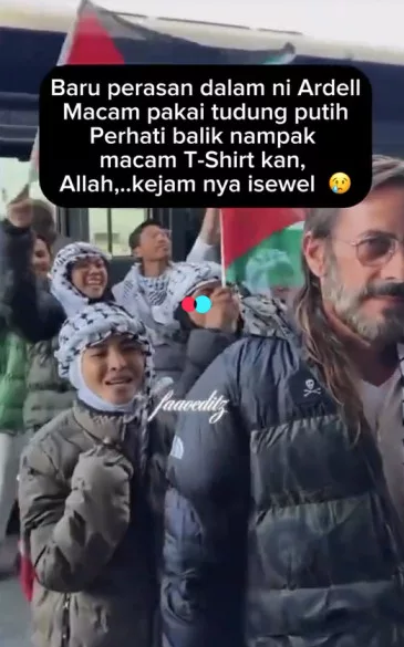 Ardell Aryana Antara Aktivis Yang Direntap Hijab, Kemeja-T Jadi Pengganti Penutup Kepala