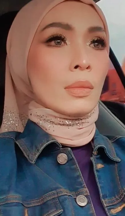 Amyza Aznan Kongsi Anak Hidap Kanser Paru-paru – “Dia Masih Mampu Tersenyum… Tak Pernah Merungut. Suka Makan Disuap”