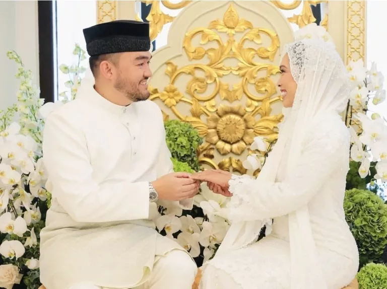 Cinta Diraja Bersemayam Di Istana Alam Shah. Raja Muda Selangor Sah Bergelar Suami YM Datin Paduka Seri Afzaa Fadini