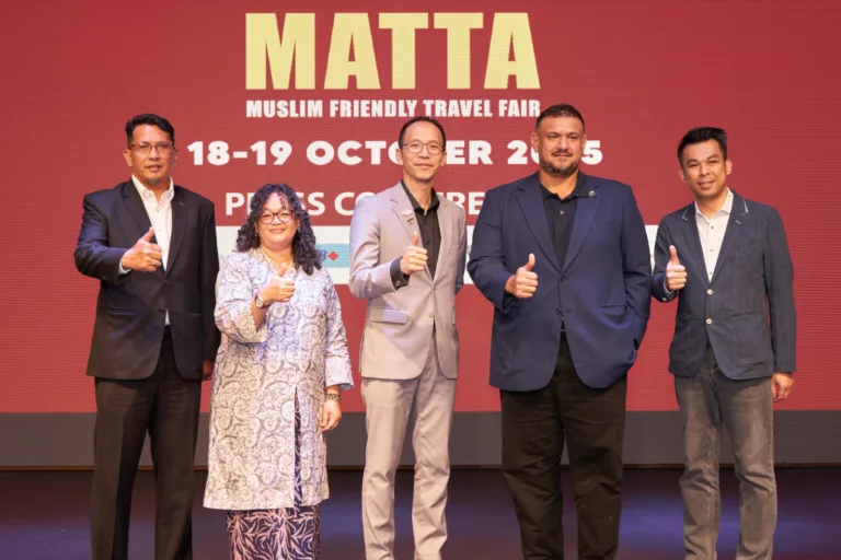 Pelancongan Cruise Mesra Muslim Semakin Popular Di Malaysia. Bab Makanan, Kini Dijamin Halal