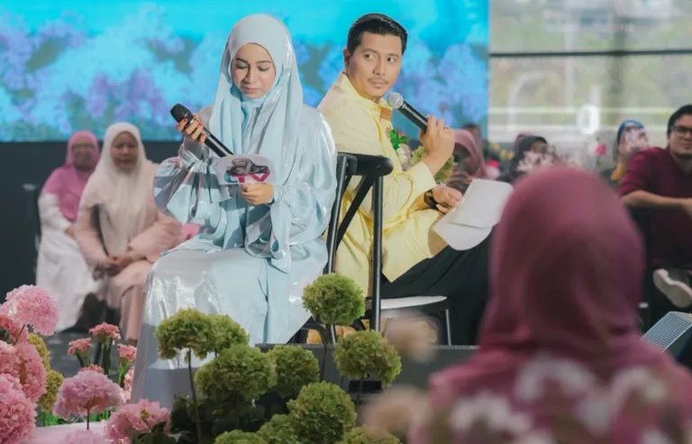 Penangan Cinta Fattah & Amira, ‘Poskad Cinta Dari Auckland’ Cecah 20.1 Juta Tontonan! 10 Penangan Cinta Fattah & Amira, ‘Poskad Cinta Dari Auckland’ Cecah 20.1 Juta Tontonan!