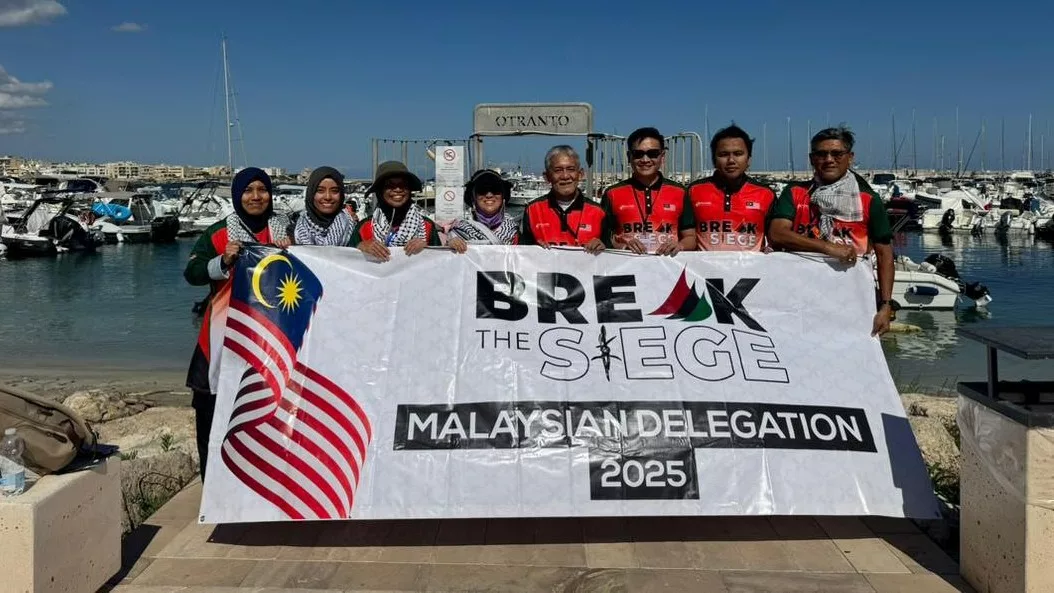 9 Kapal Misi Kemanusiaan FFC Ke G4za Telah Dipintas Zionis, 8 Wakil Malaysia Di Kapal Conscience Turut Terlibat 5 9 Kapal Misi Kemanusiaan FFC Ke G4za Telah Dipintas Zionis, 8 Wakil Malaysia Di Kapal Conscience Turut Terlibat