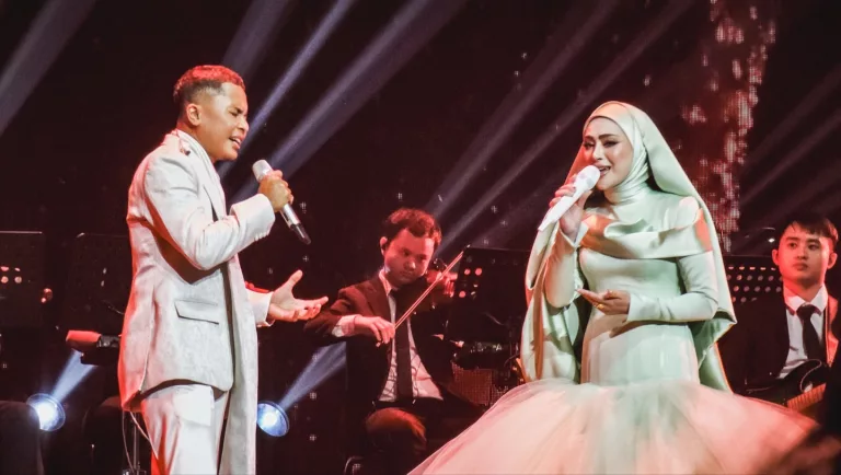 ‘Mama tiada kaki, saya akan jadi kaki mama’. Hafiz Suip Kongsi Momen Syahdu Di Pentas Konsert 10 ‘Mama tiada kaki, saya akan jadi kaki mama’. Hafiz Suip Kongsi Momen Syahdu Di Pentas Konsert