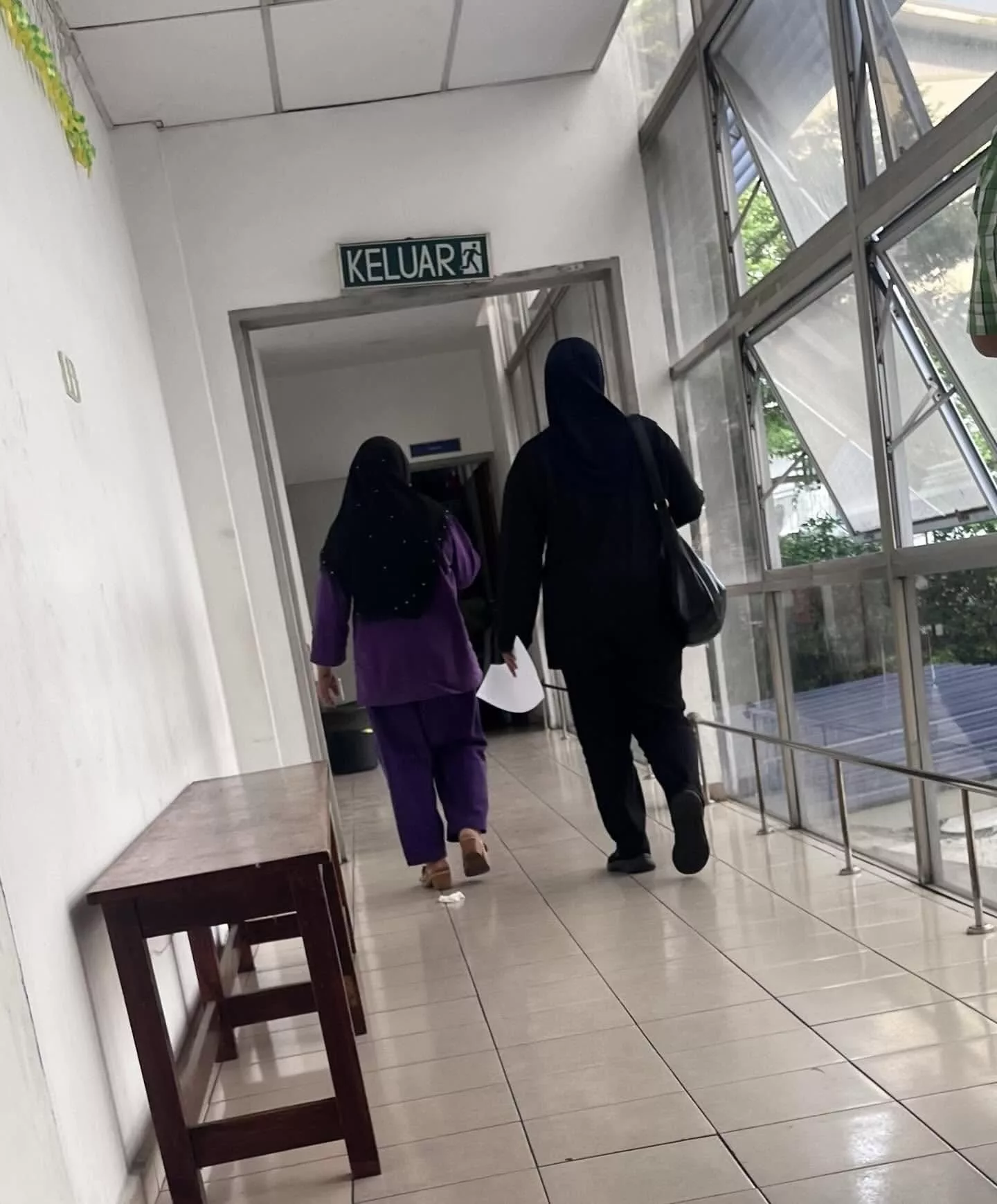 Ibu Fatin Syazwani Luah Kesedihan, "Makcik Takut Bermalam Dalam Lokap Tapi Ini Harga Dibayar Demi Bertemu Anak Sendiri... 7 Ibu Fatin Syazwani Luah Kesedihan, “Makcik Takut Bermalam Dalam Lokap Tapi Ini Harga Dibayar Demi Bertemu  Anak Sendiri…
