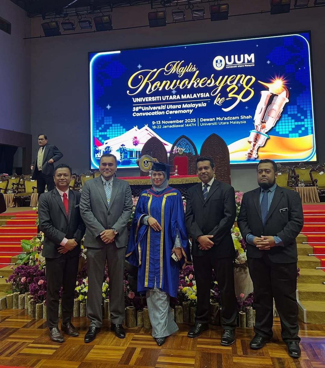 Rebecca Nur Al-Islam, Genggam Ijazah Sarjana Muda Pengurusan Perniagaan UUM