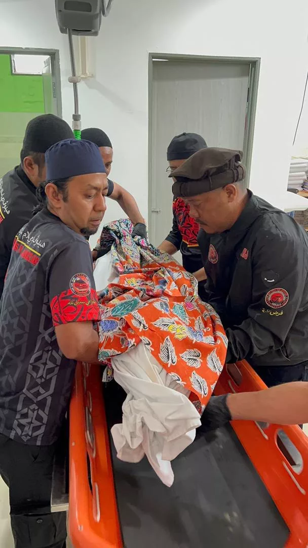 Isteri Sarat Hamil Menanti Kelahiran Anak Diuji Kehilangan Suami, Hanya Mampu Saksikan Wajah Terakhir Suami Dari Katil Hospital