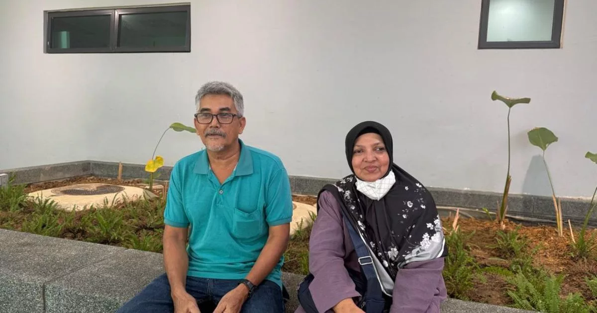 Ibu Fatin Syazwani Luah Kesedihan, "Makcik Takut Bermalam Dalam Lokap Tapi Ini Harga Dibayar Demi Bertemu Anak Sendiri... 9 Ibu Fatin Syazwani Luah Kesedihan, “Makcik Takut Bermalam Dalam Lokap Tapi Ini Harga Dibayar Demi Bertemu  Anak Sendiri…