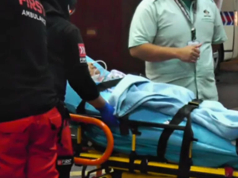 Perjalanan panjang yang penuh doa… akhirnya Hajah Asmah kembali ke tanah air 4 Perjalanan panjang yang penuh doa… akhirnya Hajah Asmah kembali ke tanah air