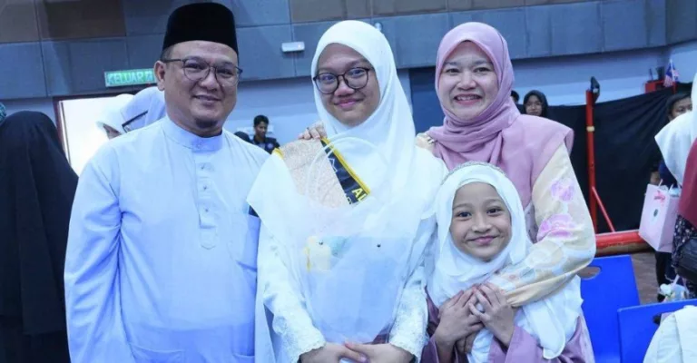 “You Did So Well, Sayang”. Luahan Fadhlina Sidek Saat Anak Khatam al-Quran Undang Sebak 5 “You Did So Well, Sayang”. Luahan Fadhlina Sidek Saat Anak Khatam al-Quran Undang Sebak