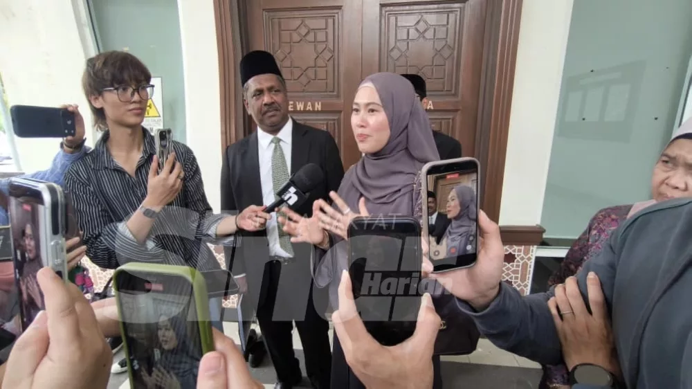 Dr Afifah Harap Nubhan Bagi Kerjasama Beritahu Anak-anak Kisah Cerai – “Saya Tak Mahu Saya Sahaja Yang Kongsikan Berita Buruk Ini”