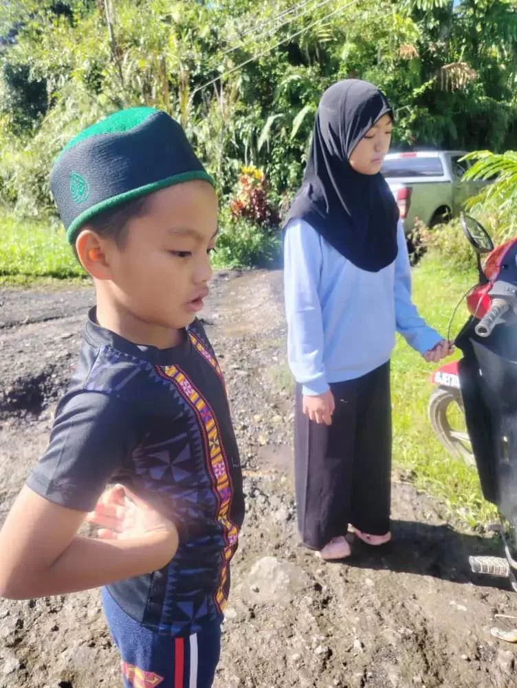 Tiga Beradik Bergelar Yatim Piatu, Ibu & Ayah Meninggal Dilanggar Ketika Beli Kelengkapan Sekolah