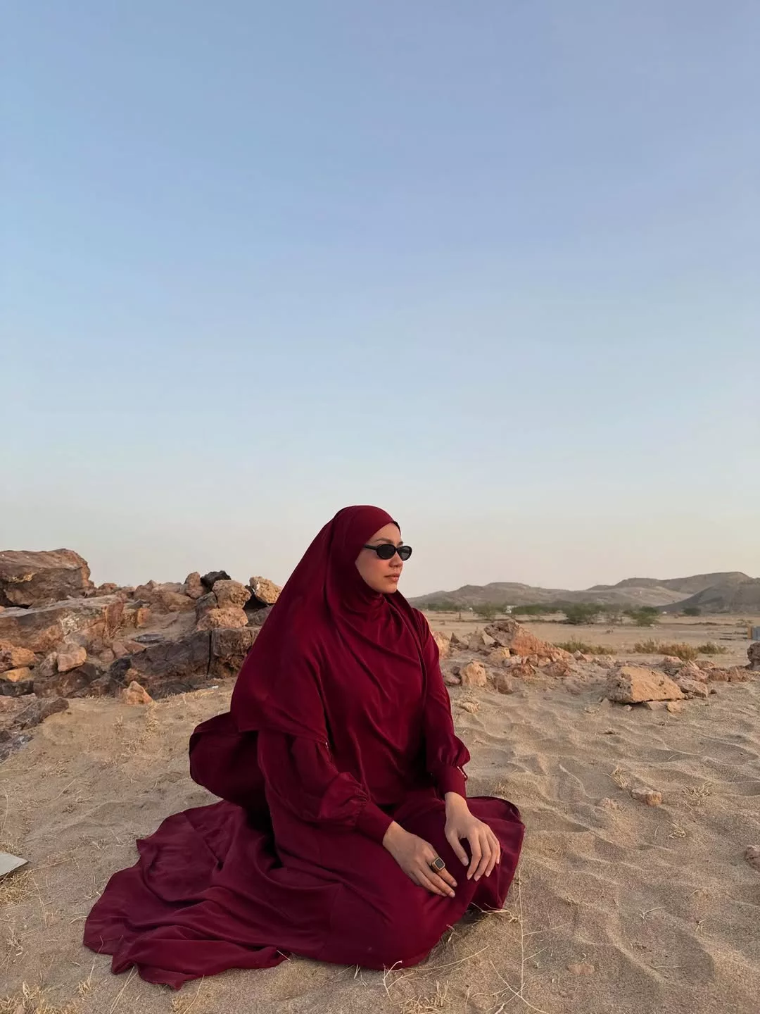 Selepas Bercerai Dengan Suami, Aprena Manrose Rawat Hati di Mekah