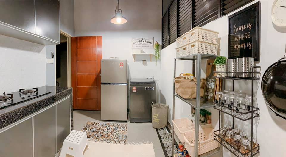 Sebelum Pulang Ke Kota, Jangan Tinggalkan Rumah Mak Ayah Macam Hotel. Langsung Tak Kemas!