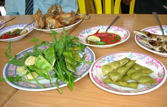 Ibu Anak Enam Sanggup Buat Banyak Kerja, Asalkan Makanan Tidak Terputus