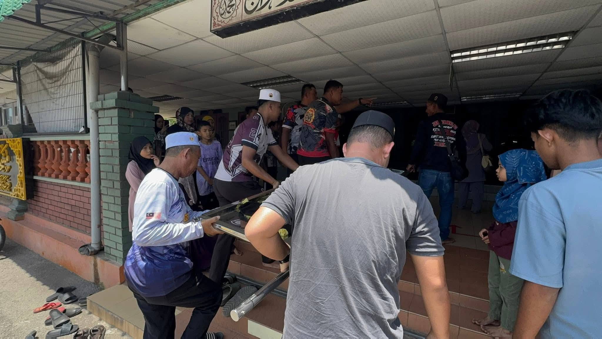 Kanak-Kanak 7 Tahun Maut Dirempuh Kereta Laju, Ibu Pengsan Saksi Anak Melambung Depan Mata