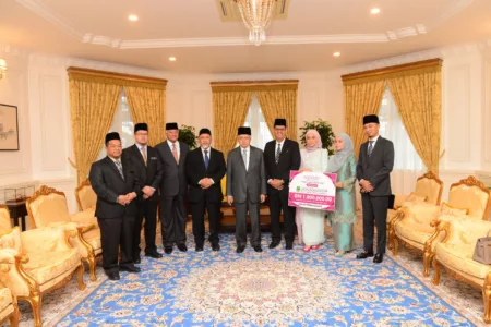 “Rezeki Dikongsi” – Anggun Cotton Collection Sumbang Zakat Perniagaan RM1.8 Juta, Jadi Contoh Usahawan Muslim