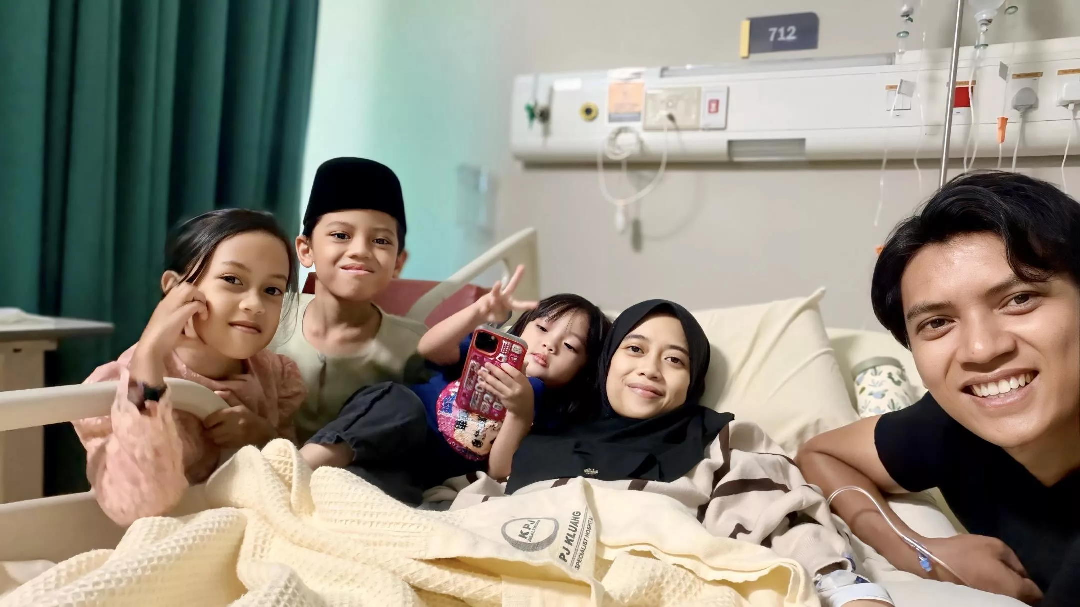 Raya Aidilfitri Mengadu Sakit Perut, Pada Hari Lahir Anak Sulung, Isteri Pergi Buat Selama-lamanya