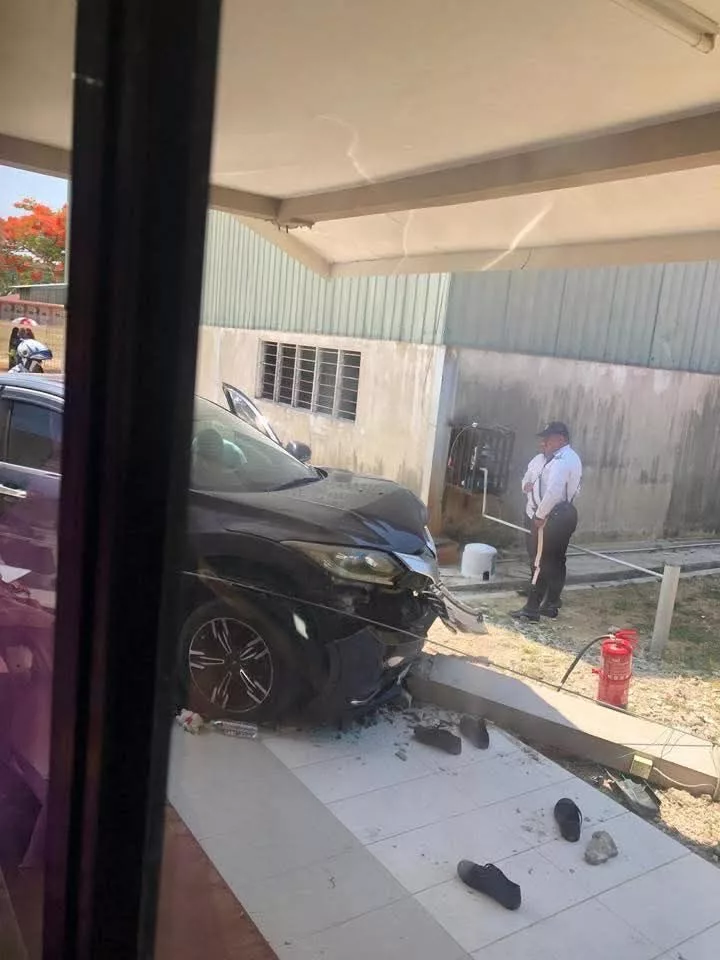 Guru Dipercayai Rempuh Pelajar Hingga Meninggal Dibawa Ke Mahkamah Bagi Urusan Reman 7 Guru Dipercayai Rempuh Pelajar Hingga Meninggal Dibawa Ke Mahkamah Bagi Urusan Reman