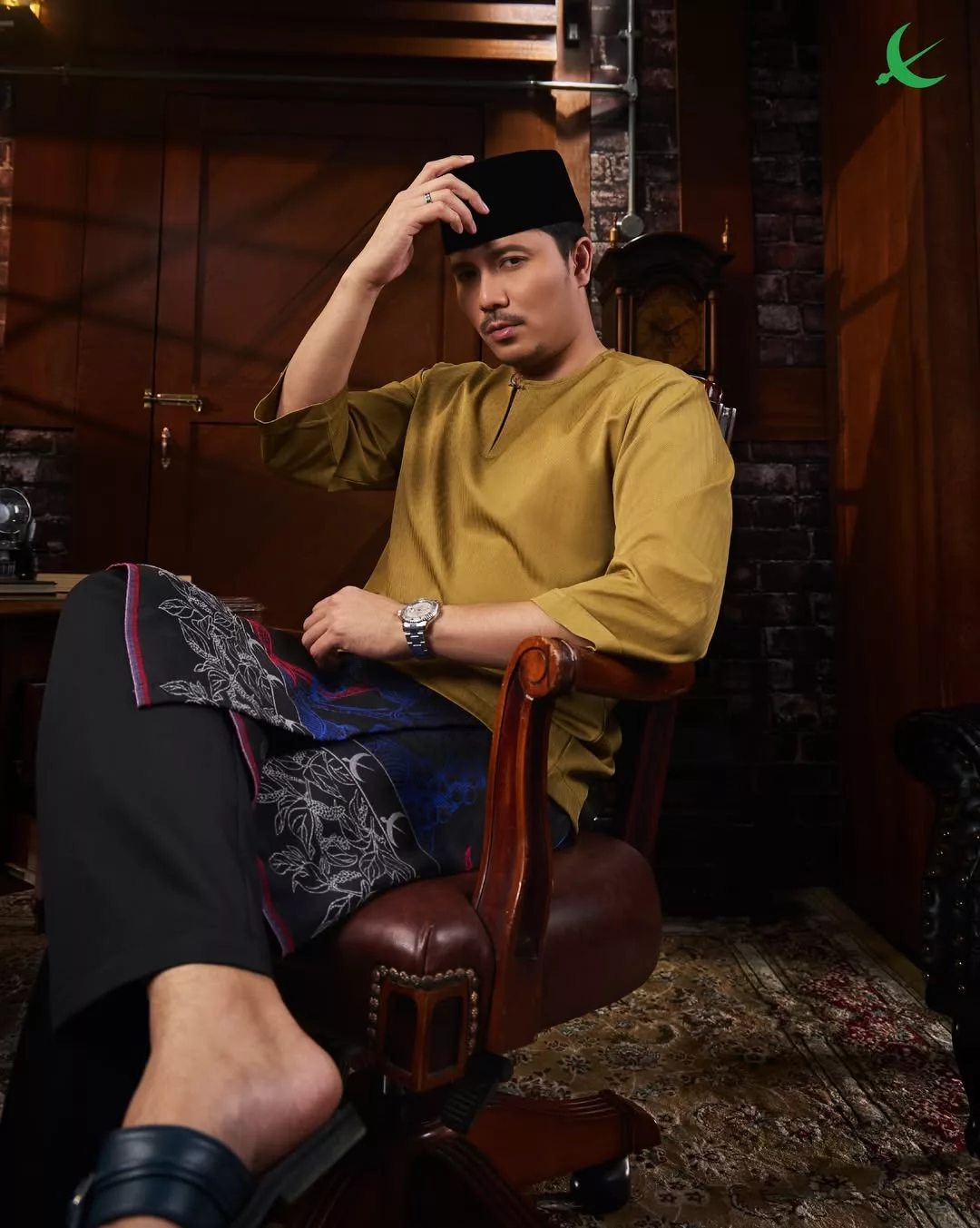 Fattah Amin Failkan Saman Aib Pada Fazura?