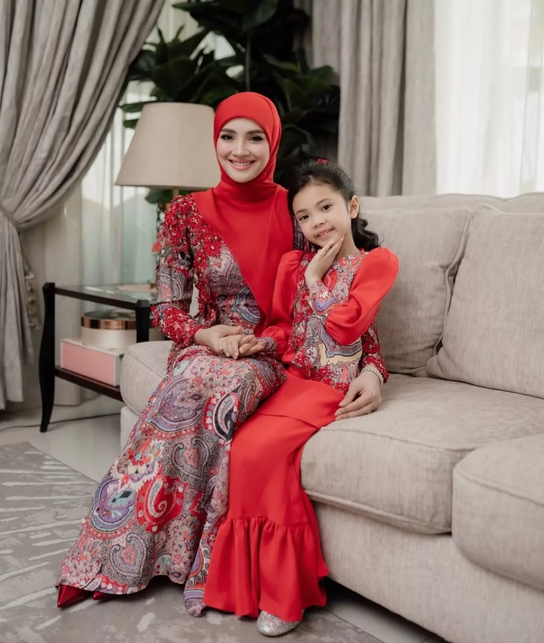 Fattah Amin Failkan Saman Aib Pada Fazura?