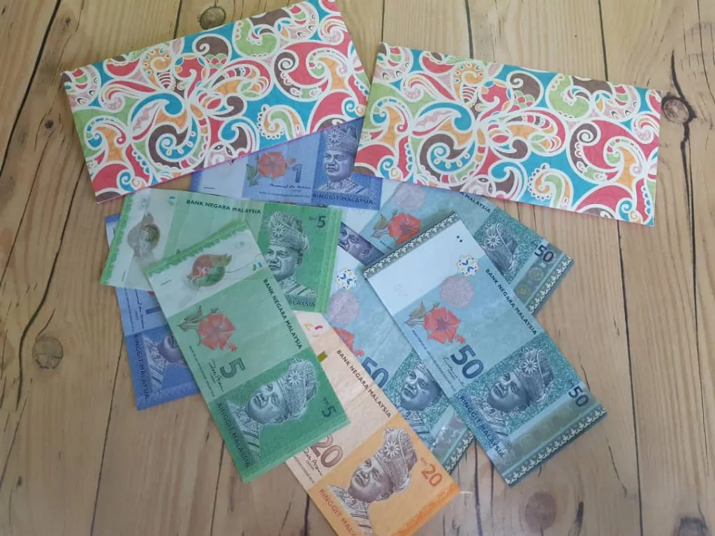 Ibu Guna Duit Raya Anak Beli Barang Kemas, Budak Mengamuk Di Kedai Emas 5 Ibu Guna Duit Raya Anak Beli Barang Kemas, Budak Mengamuk Di Kedai Emas
