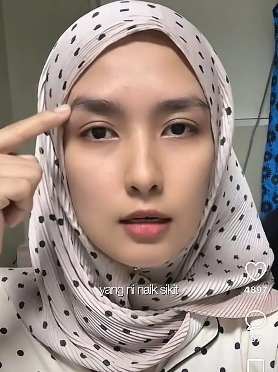 Doktor Kongsi Urutan Muka Bantu Naikkan Kelopak Mata, Lepas Urut Terus Nampak Beza