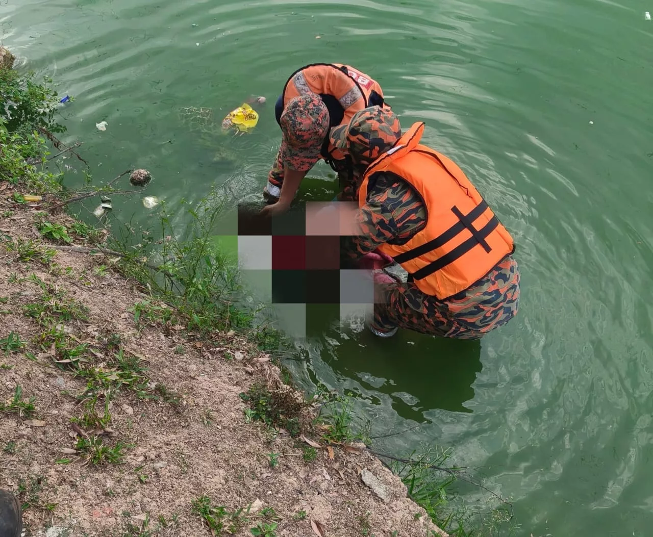 Luluh Hati Ibu, Mya Khadeeja Kerap Menangis Sebelum Ditemui Terapung Di Kolam Takungan Banjir