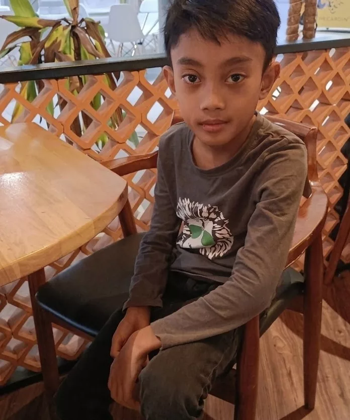 Awalnya Kehilangan Isteri Tercinta, Kemudian Anak Tunggalnya Pula Pengsan & Pergi Tak Kembali 7 Awalnya Kehilangan Isteri Tercinta, Kemudian Anak Tunggalnya Pula Pengsan & Pergi Tak Kembali