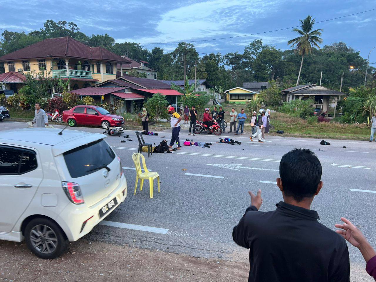 Niat Nak Ke Sekolah Jadi Tragedi, Ibu Pengsan 4 Kali Tengok Anak-anak Bergelimpangan Atas Jalan Raya