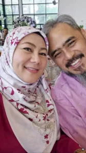 “Aku Selalu Merindui Mu” – 780 Hari Kehilangan Isteri, Lelaki Ini Setia Ziarah Kubur
