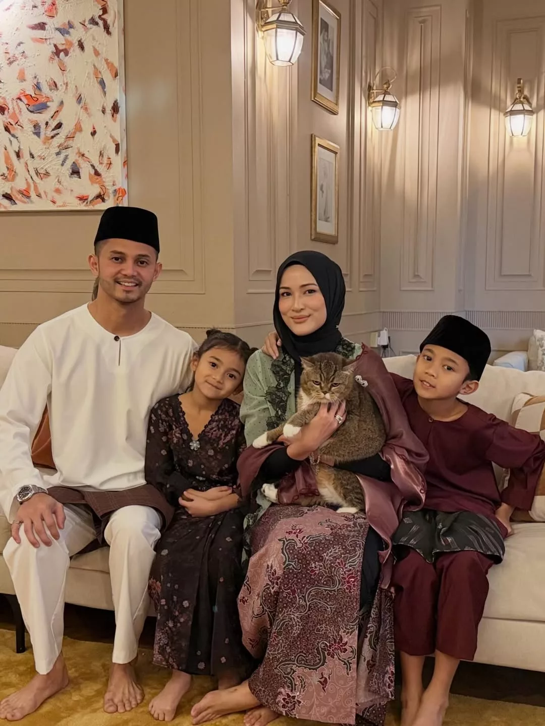 Tip Rumah Tangga: Hairul Azreen & Hanis Zalikha Fokus Hal Sendiri, Ada Masalah Bawa  Bincang