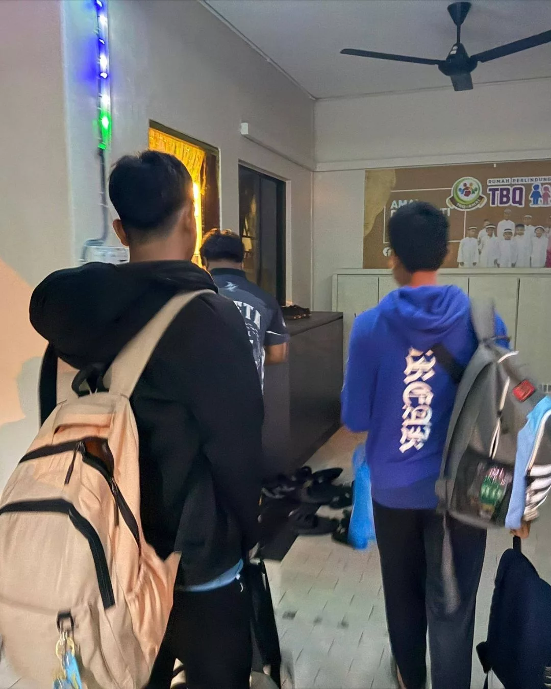 Dua Beradik Pernah Viral Tahun Lalu Dipukul Ayah Kerana Mahu Bersekolah, Terkini Terima Nasib Malang Dihalau Waris Penjaga