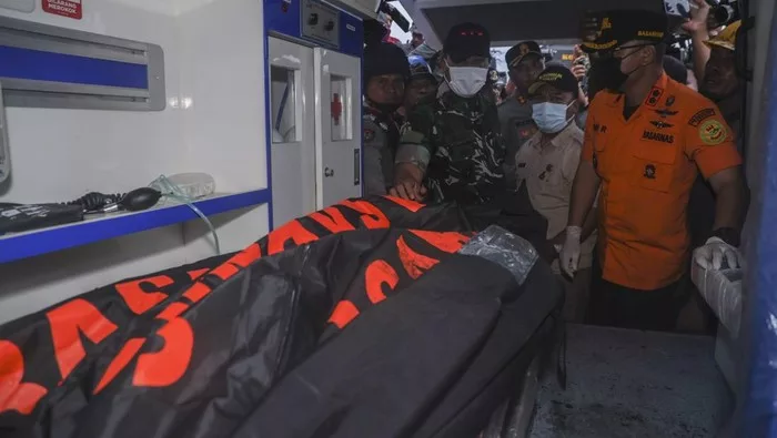 Tinggal Rangka, Tiga Mangsa Letusan Gunung Dukono Ditemukan & Operasi SAR Ditamatkan