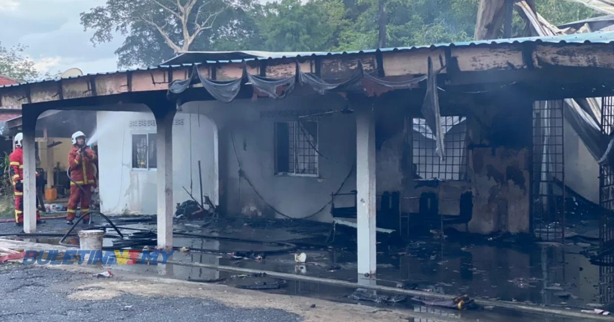 Ibu Redah Asap Tebal Selamatkan Anak Sebelum Tingkap Bilik Meletup Dalam Kebakaran Rumah 7 Ibu Redah Asap Tebal Selamatkan Anak Sebelum Tingkap Bilik Meletup Dalam Kebakaran Rumah