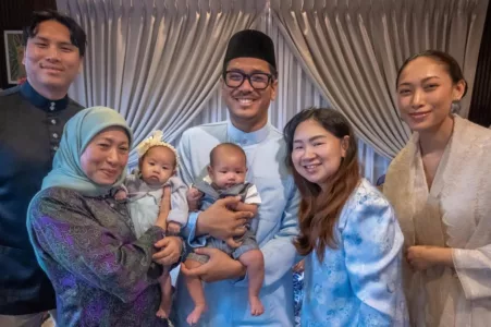 Nancy Shukri Timang Cucu Kembar Selepas 7 Tahun Menanti, “Tiada Kata Mampu Gambarkan Rasa Syukur”