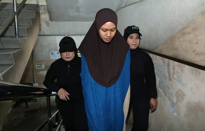Ibu Mengaku Campak Anak Kembar Baru Lahir Dari Tingkat 10, Bayi Ditemui Meninggal Ditempat Letak Kereta PPR