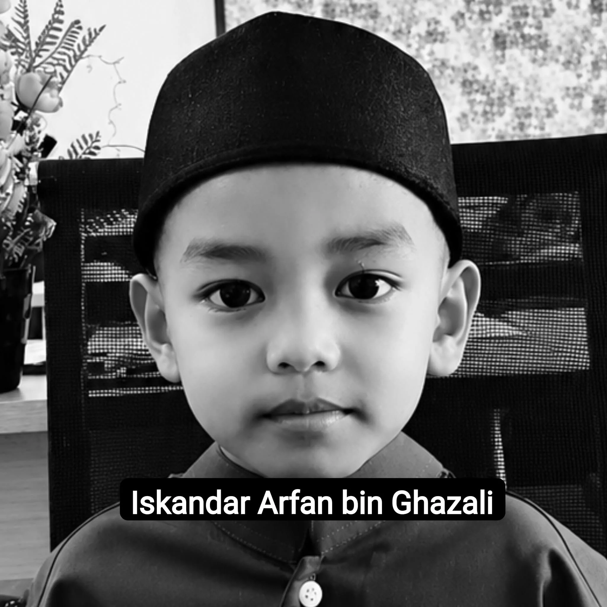 Keterujaan Naik Proton X50 Baharu Bertukar Jadi Tragedi, Anak Lelaki Tengah Makan Berhenti Sebab Nak Ikut Sama 6 Keterujaan Naik Proton X50 Baharu Bertukar Jadi Tragedi, Anak Lelaki Tengah Makan Berhenti Sebab Nak Ikut Sama