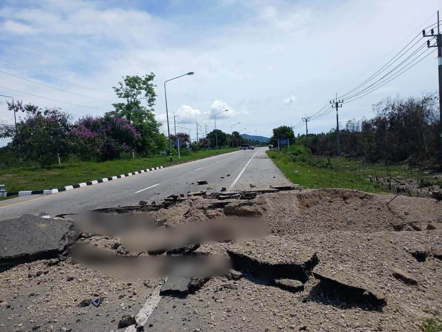 Rakyat Malaysia Cedera Kena Letup*n, Kenderaan Pun Rosak Teruk!