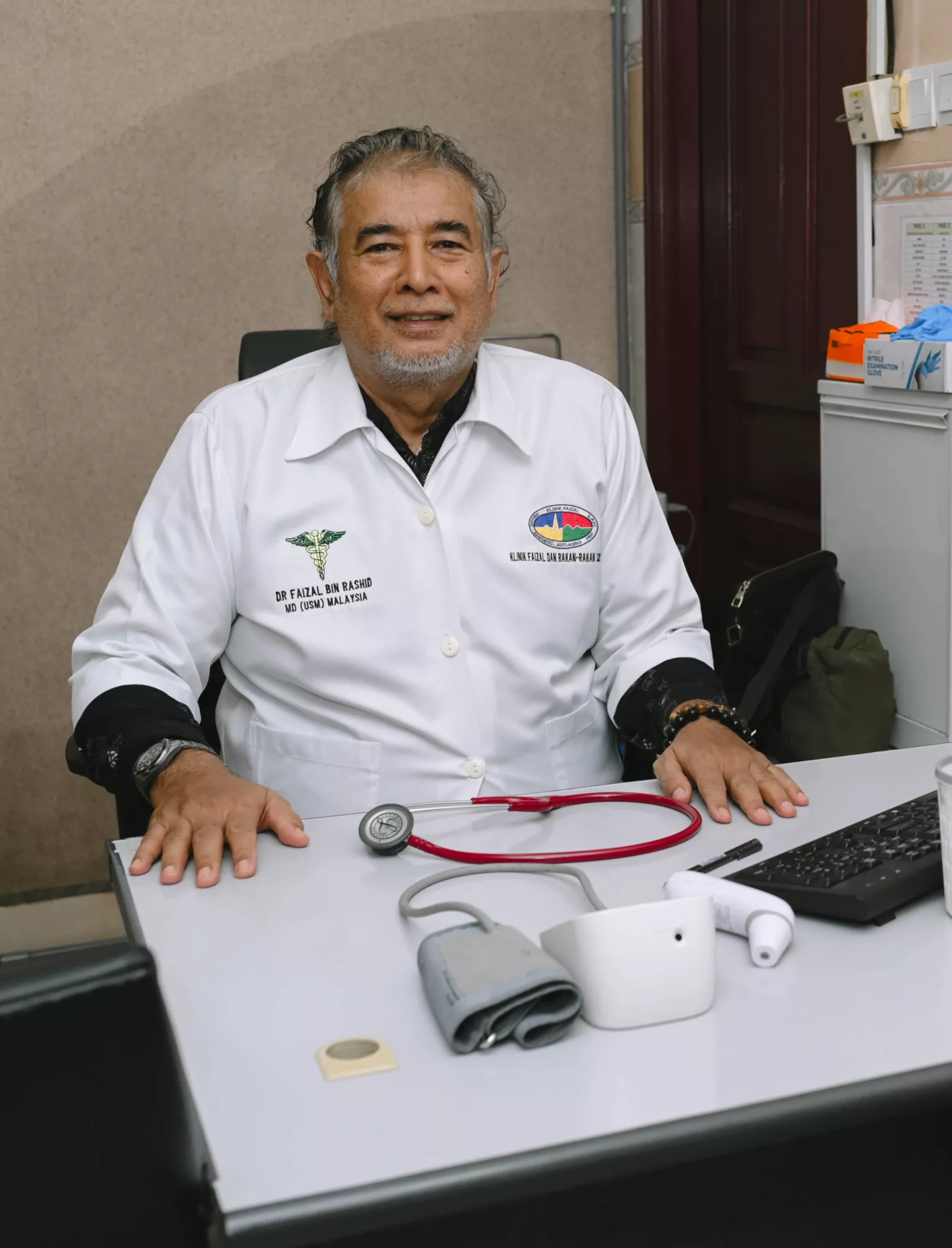 Doktor Belajar Bertahun-Tahun Tetapi Ramai Lebih Percaya ChatGPT Dalam Seminit 8 Doktor Belajar Bertahun-Tahun Tetapi Ramai Lebih Percaya ChatGPT Dalam Seminit