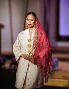 Kebaya Selangor Diangkat Melalui Heritage Fashion Week 2026, Warisan Kelingkan Tarik Minat Generasi Muda 7 Kebaya Selangor Diangkat Melalui Heritage Fashion Week 2026, Warisan Kelingkan Tarik Minat Generasi Muda