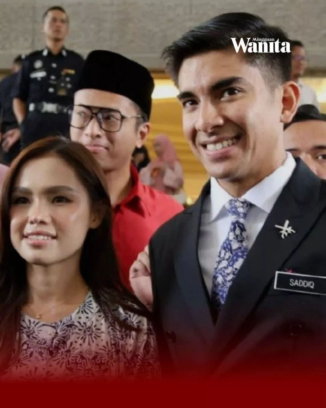 Syed Saddiq Dah Dapat "Lampu Hijau" Mama & Abuyah, Hargai Tunang Setia Harungi Ujian Bersama 10 Syed Saddiq Dah Dapat “Lampu Hijau” Mama & Abuyah, Hargai Tunang Setia Harungi Ujian Bersama