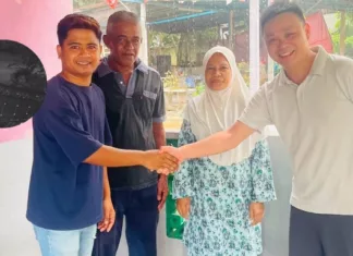 Pulangkan Dompet Ke Rumah Pemilik Jam 1 Pagi, Kejujuran Anak Muda Raih Pujian Playlist Template