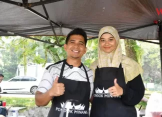 Wanita Tanggalkan Uniform Pramugari Pilih Jadi Peniaga Jalanan, Hidup Lebih Tenang & Bahagia Tanpa Perlu PJJ Pramugari