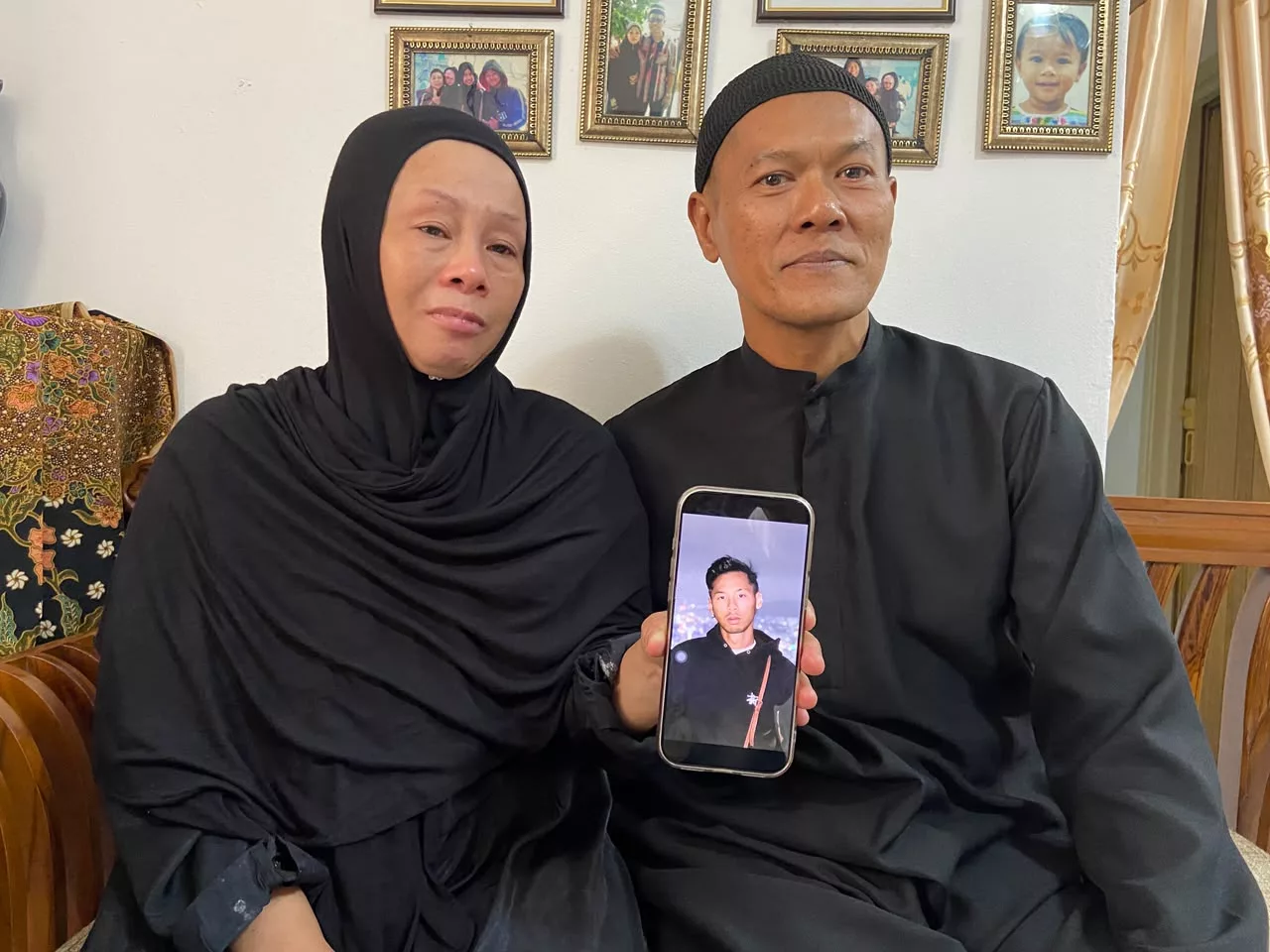Dana Mangsa Maut Di Korea Sudah Mencukupi, Ibu Nak Tengok Jenazah Anak Buat Kali Terakhir 5 Dana Mangsa Maut Di Korea Sudah Mencukupi, Ibu Nak Tengok Jenazah Anak Buat Kali Terakhir