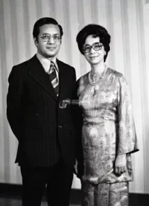 Tun Dr Mahathir Mohamad Sambut Ulang Tahun Ke-101, Tun Dr Siti Hasmah Bakal Genap 100 Tahun 4 Tun Dr Mahathir Mohamad Sambut Ulang Tahun Ke-101, Tun Dr Siti Hasmah Bakal Genap 100 Tahun