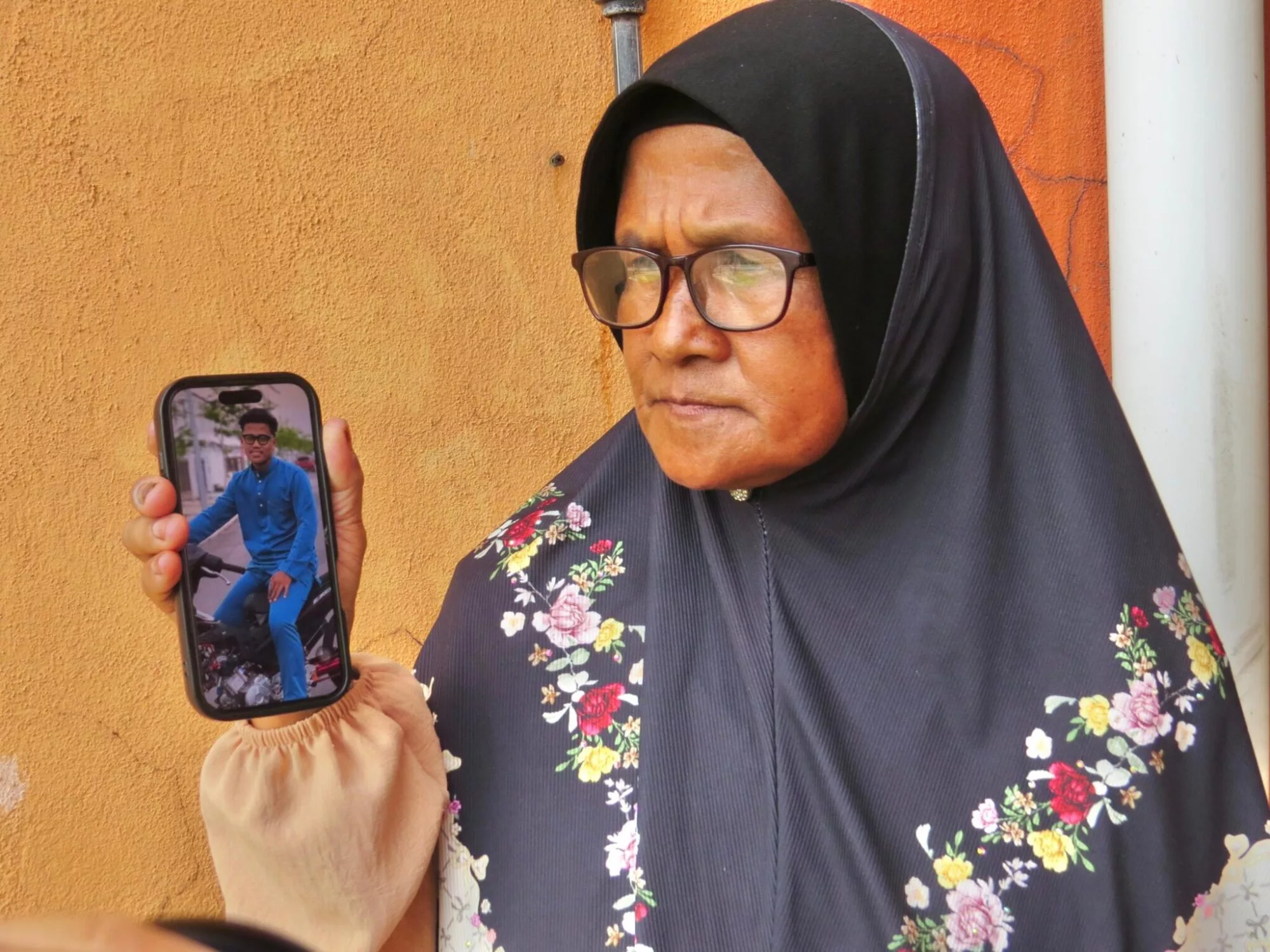 Perbualan Tentang Kematian Jadi Kenyataan, Ibu Tak Sangka Anak Bongsunya Nak 'Pergi' Jauh