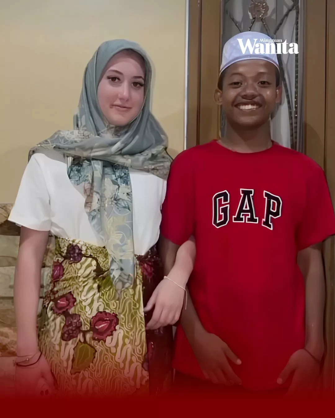 Kerana Cinta, Gadis Eropah Sanggup Terbang Beribu Kilometer Bawa Keluarga Jumpa Pemuda Lombok 7 Kerana Cinta, Gadis Eropah Sanggup Terbang Beribu Kilometer Bawa Keluarga Jumpa Pemuda Lombok