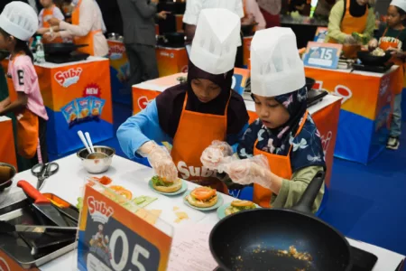 Tak Perlu Aktiviti Mahal, Masak Bersama Anak Pun Boleh Jadi 'Quality Time' Bermakna 7 quality time