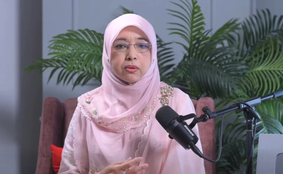Ibu Syed Saddiq Pernah Menangis, Sampai Orang Kata Tak Pandai Didik Anak 5 Ibu Syed Saddiq Pernah Menangis, Sampai Orang Kata Tak Pandai Didik Anak